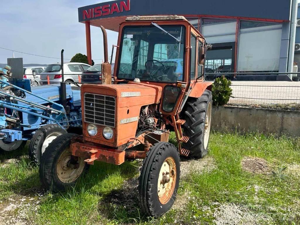 Belarus MTZ 560 Traktoren