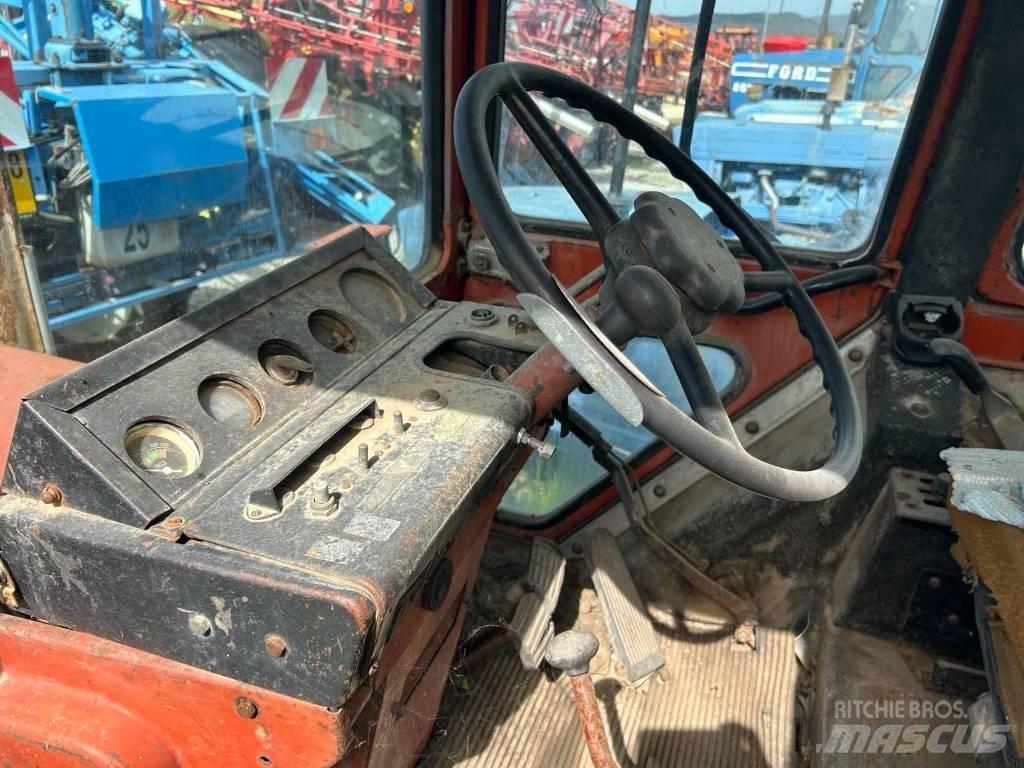 Belarus MTZ 560 Traktoren