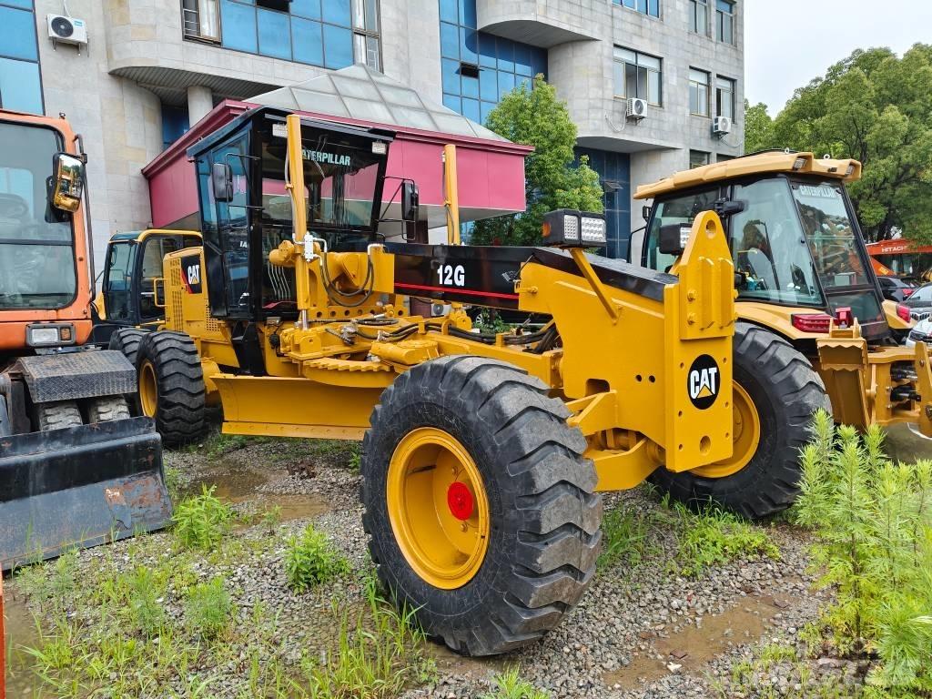 CAT 12 G Grader