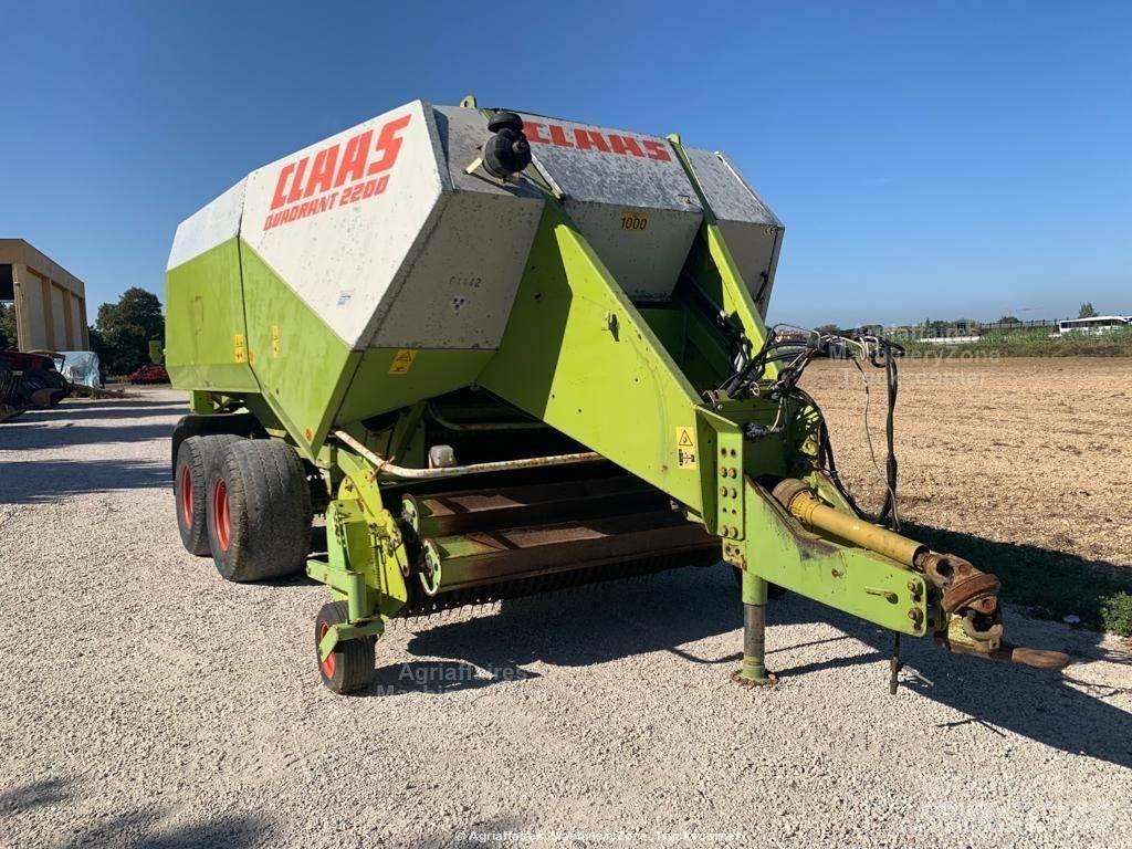 CLAAS Quadrant 2200 Quaderpressen