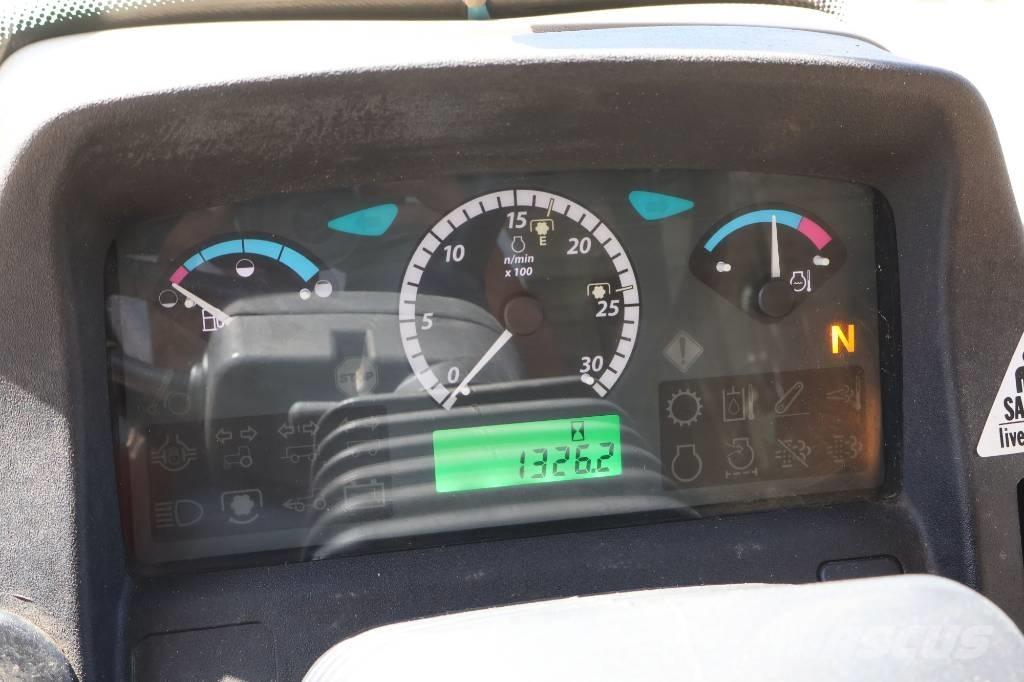 John Deere 5075 E Traktoren