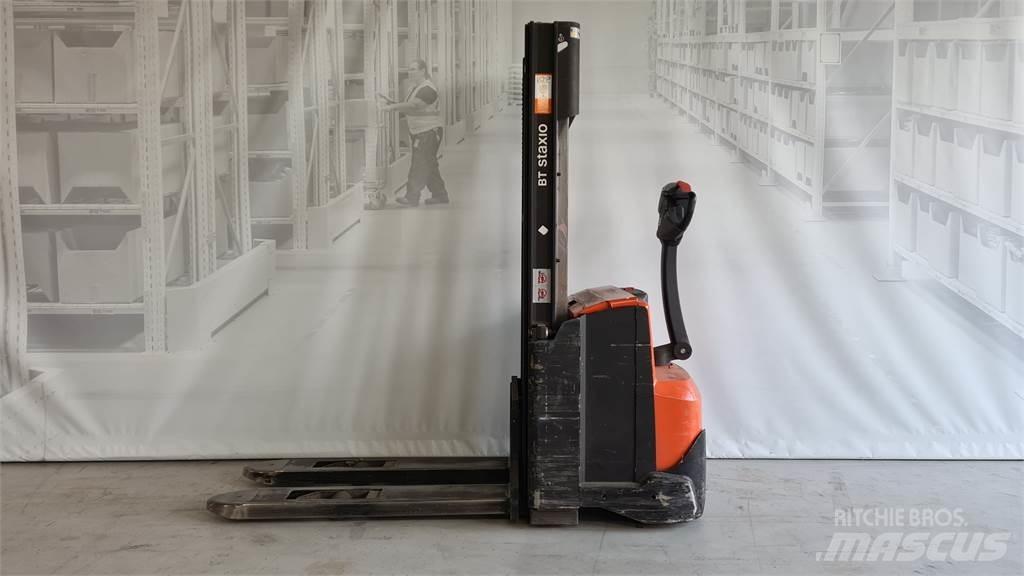 Toyota SWE120 Deichselstapler