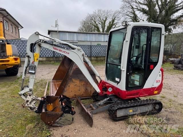 Takeuchi TB 216 V4 Minibagger < 7t