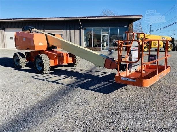 JLG 600S Teleskopbühnen