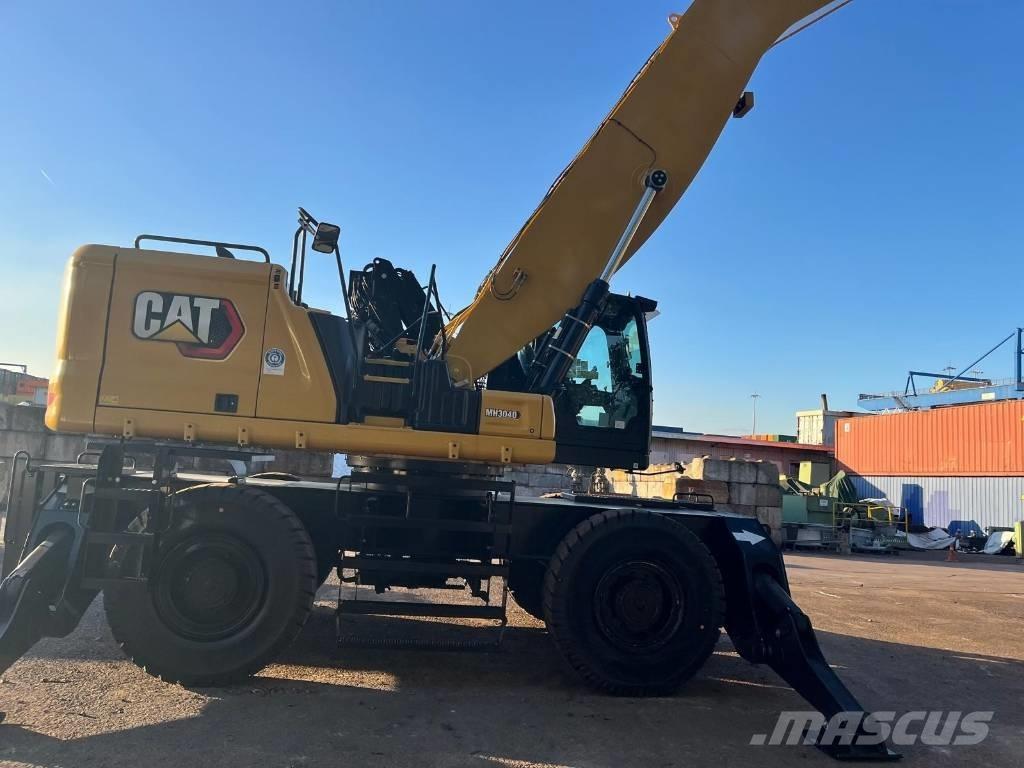 CAT MH 3040 Materialumschlag