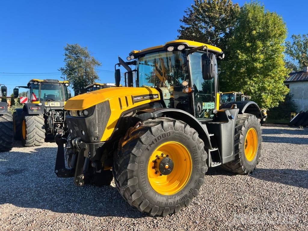 JCB Fastrac 4220 Traktoren