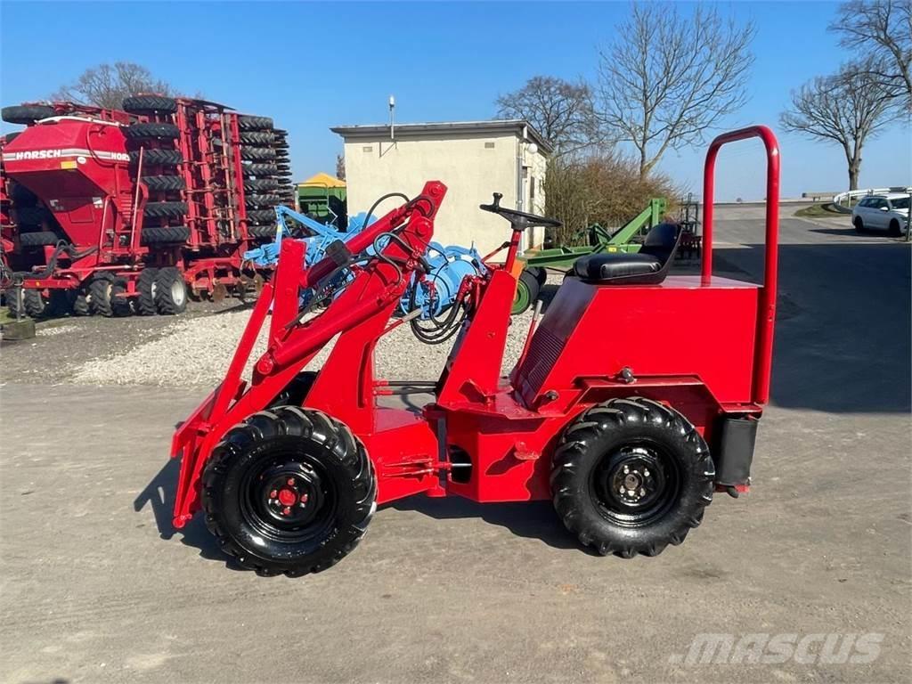 Weidemann 1302 Minilader