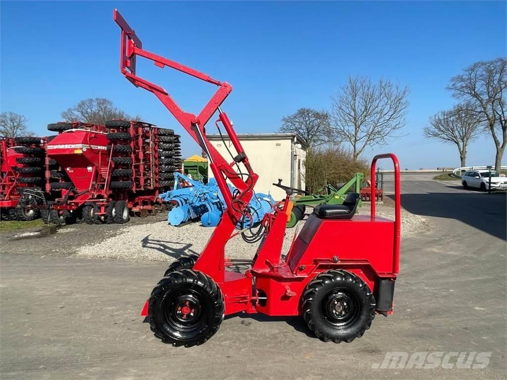 Weidemann 1302 Minilader