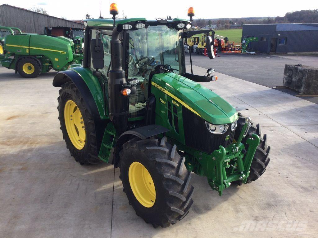 John Deere 6110M Traktoren
