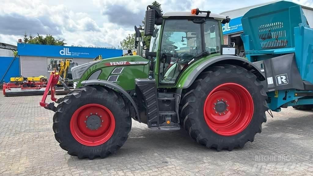Fendt 724 Profi Traktoren