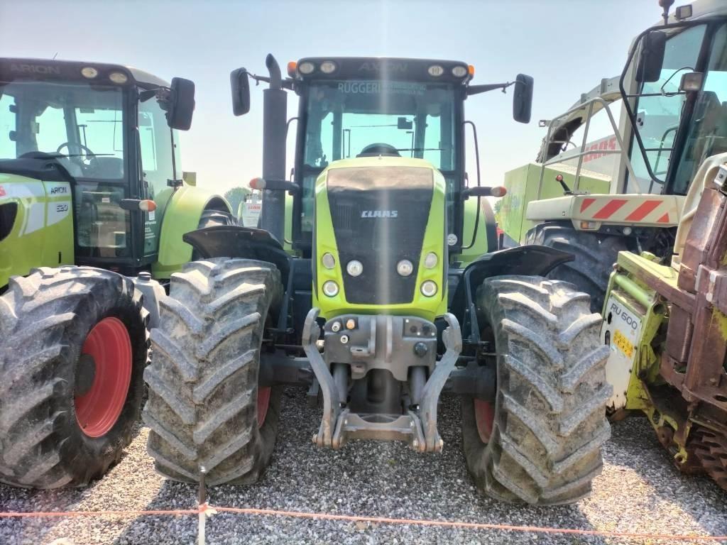 CLAAS Axion 810 CIS Traktoren