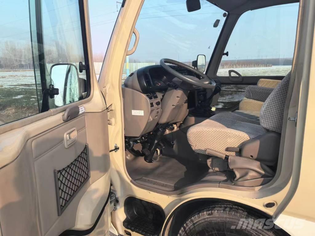 Toyota Coaster Bus Minibusse