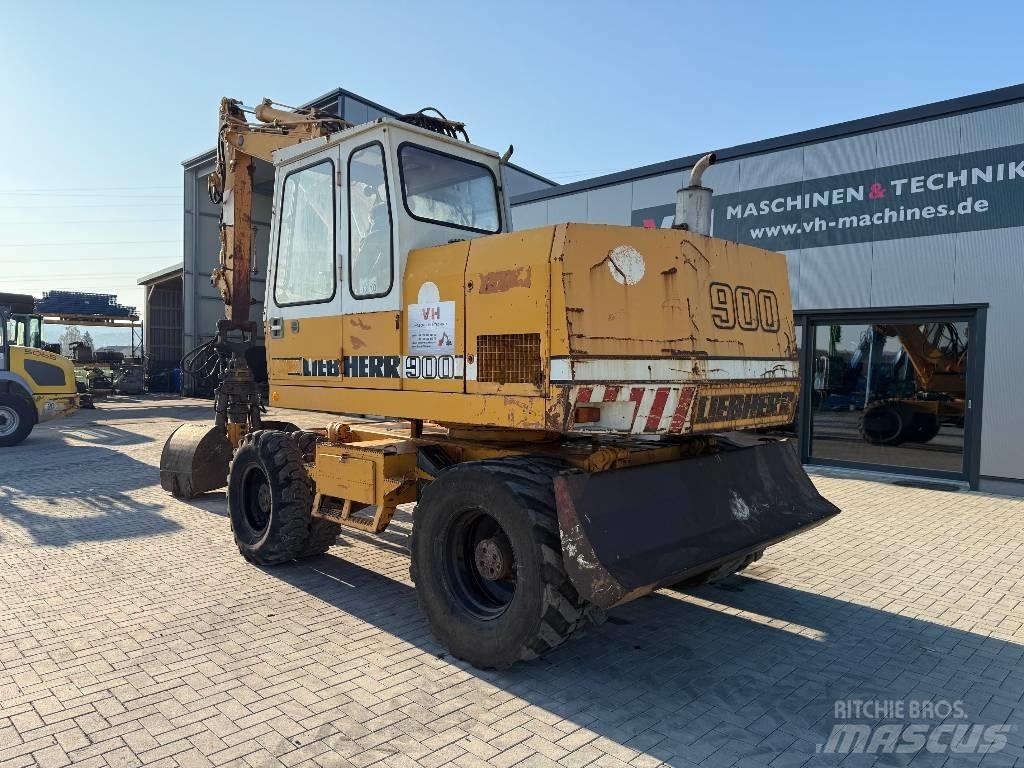 Liebherr A 900 C Mobilbagger