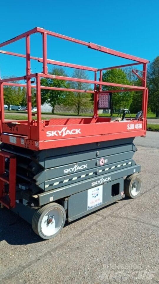 SkyJack SJ4626 Scheren-Arbeitsbühnen