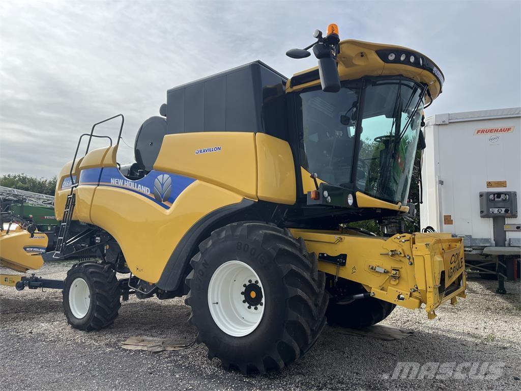 New Holland CX6.80 Mähdrescher