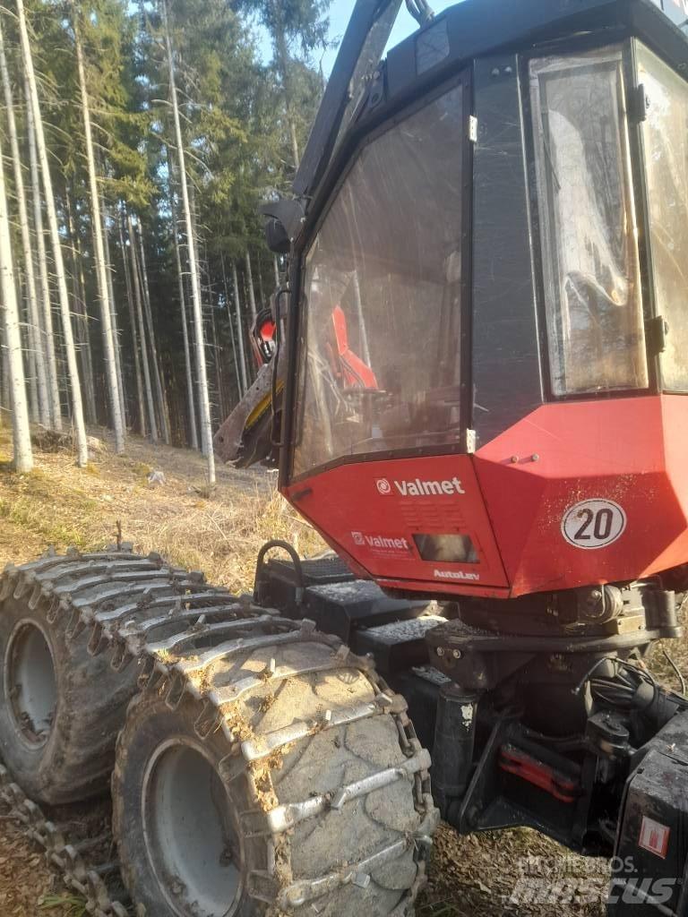 Valmet 911.3 Harvester