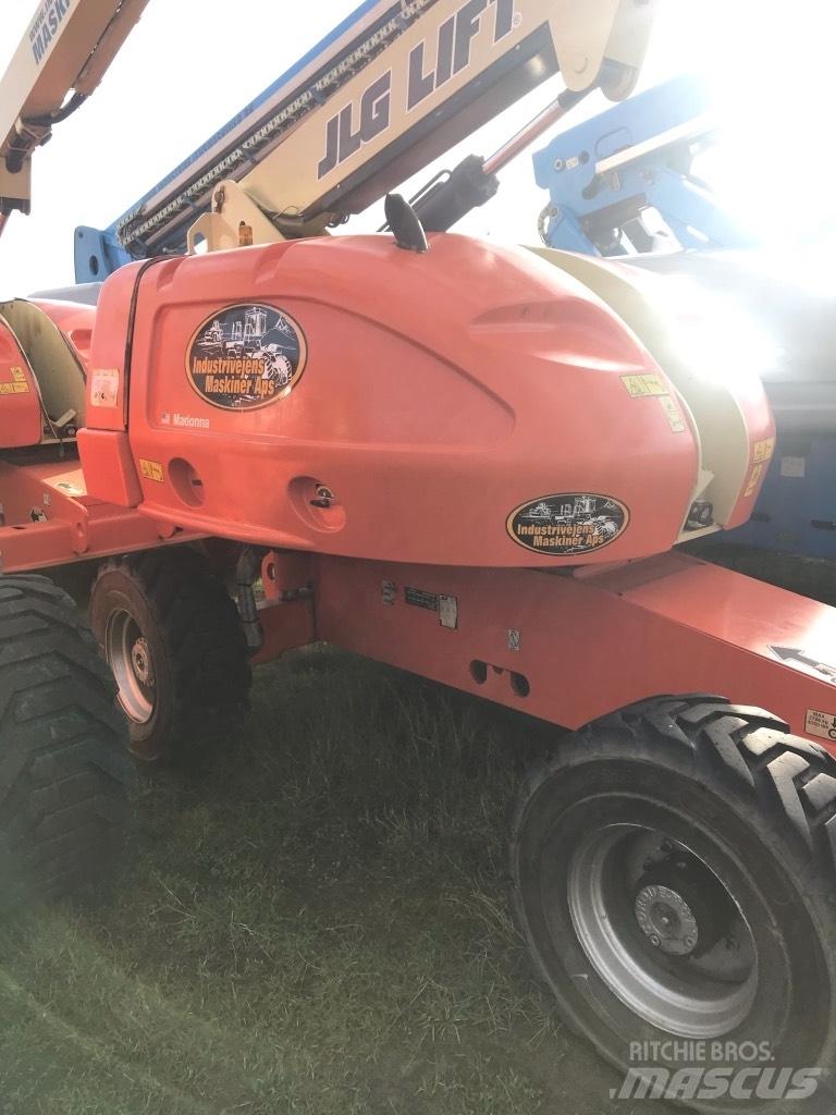JLG 460 SJ Teleskopbühnen