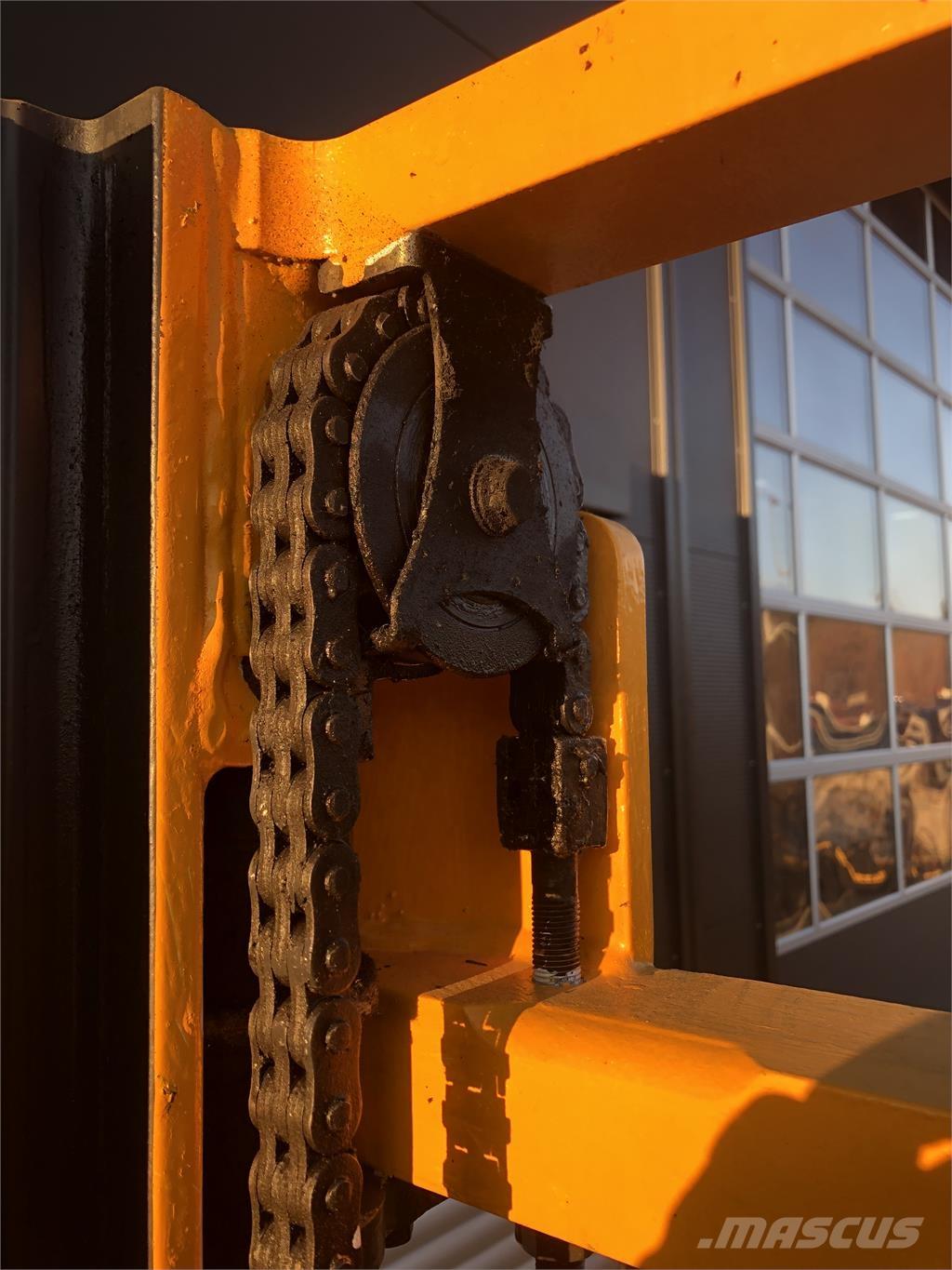 Jungheinrich WP16 Zelfrijdende stapelaars