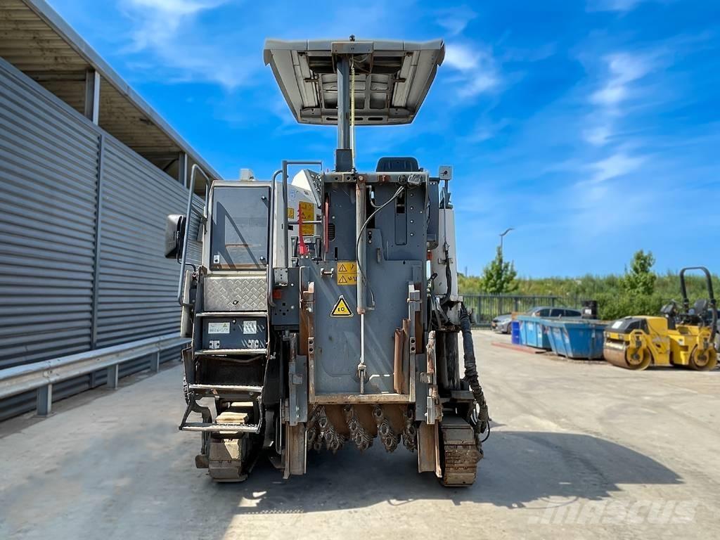 Wirtgen W 100 F Asphaltfräsen