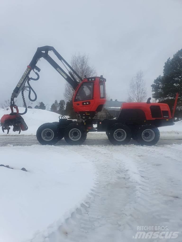 Komatsu 931 XC Harvester