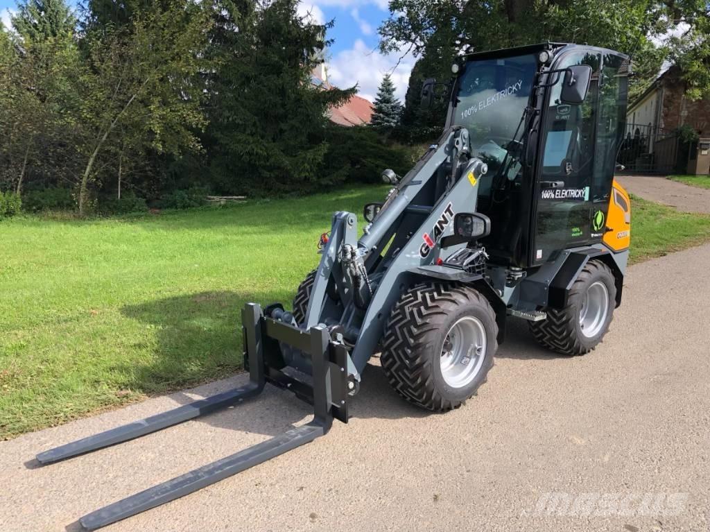 GiANT G 2200 E Multifunktionslader