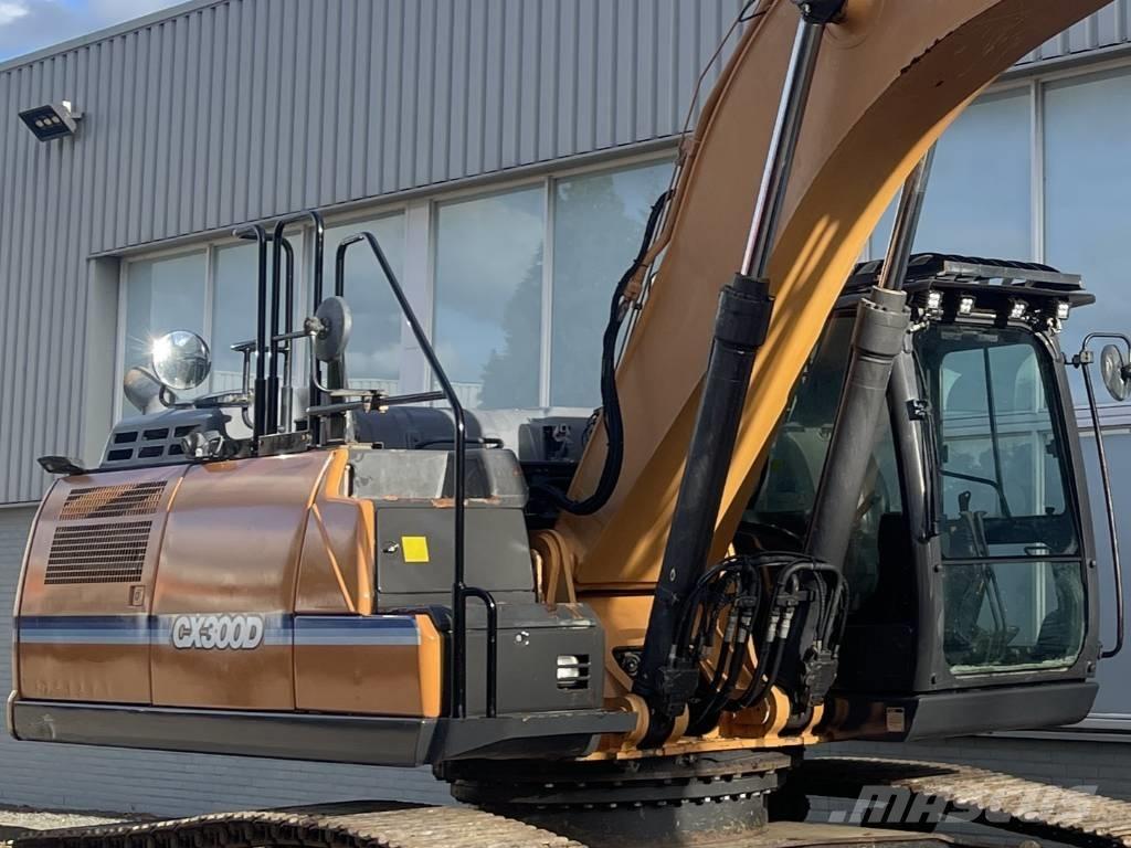 CASE CX 300 D       2017 Raupenbagger