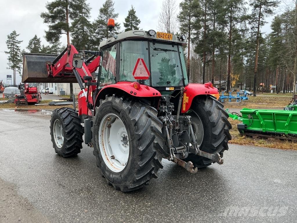 Massey Ferguson 5465 Traktoren