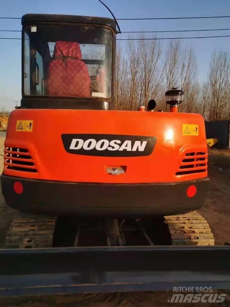 Doosan DH 55 Minibagger < 7t