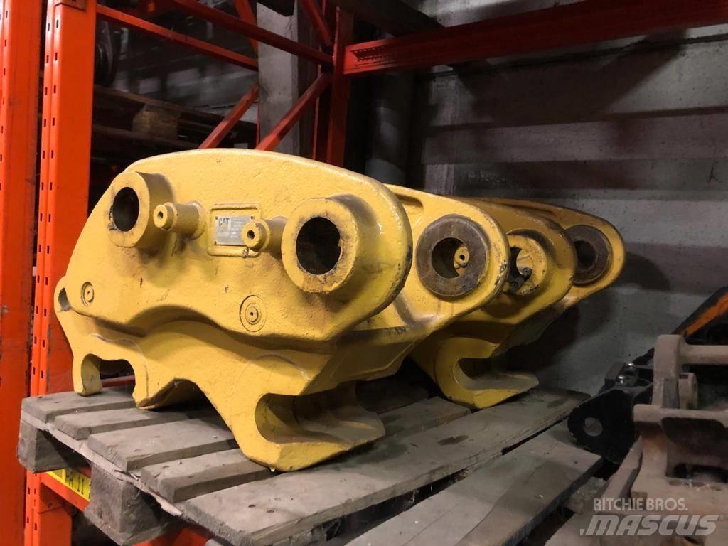 CAT 318 quick Hitch Andere Zubehörteile