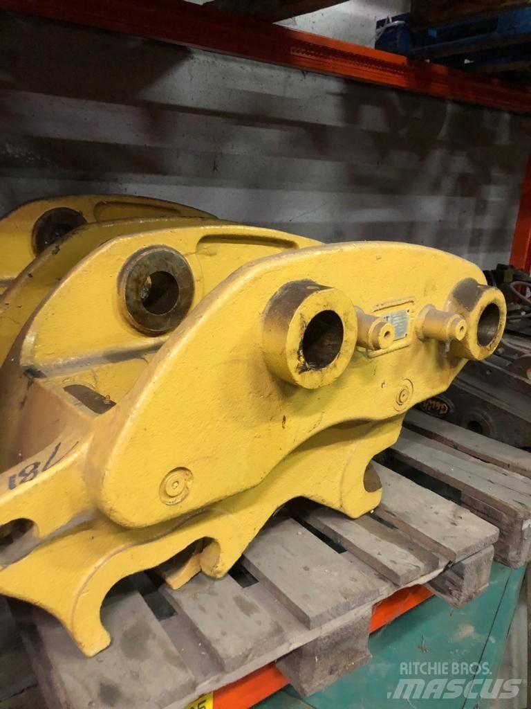 CAT 318 quick Hitch Andere Zubehörteile