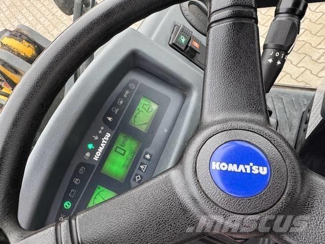 Komatsu WA 80 M Radlader