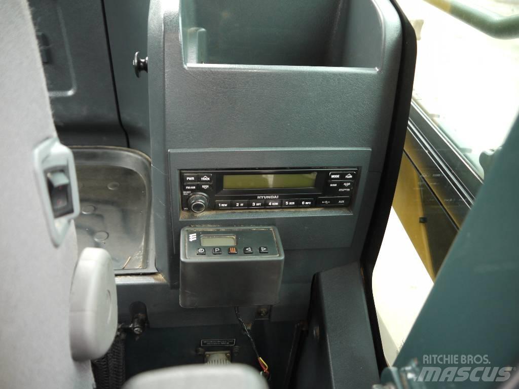 Hyundai R 220 LC-9A Raupenbagger