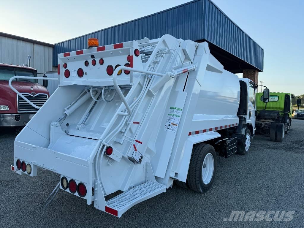 Isuzu NRR Müllwagen