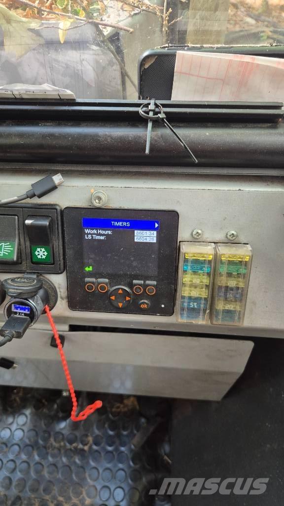 Vimek 404 T6 Harvester