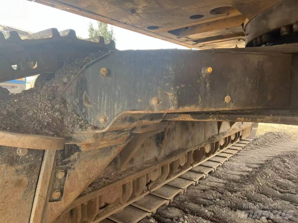 CAT 374 Raupenbagger