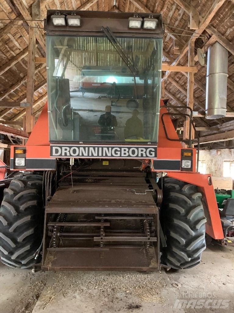 Dronningborg 7200 Mähdrescher