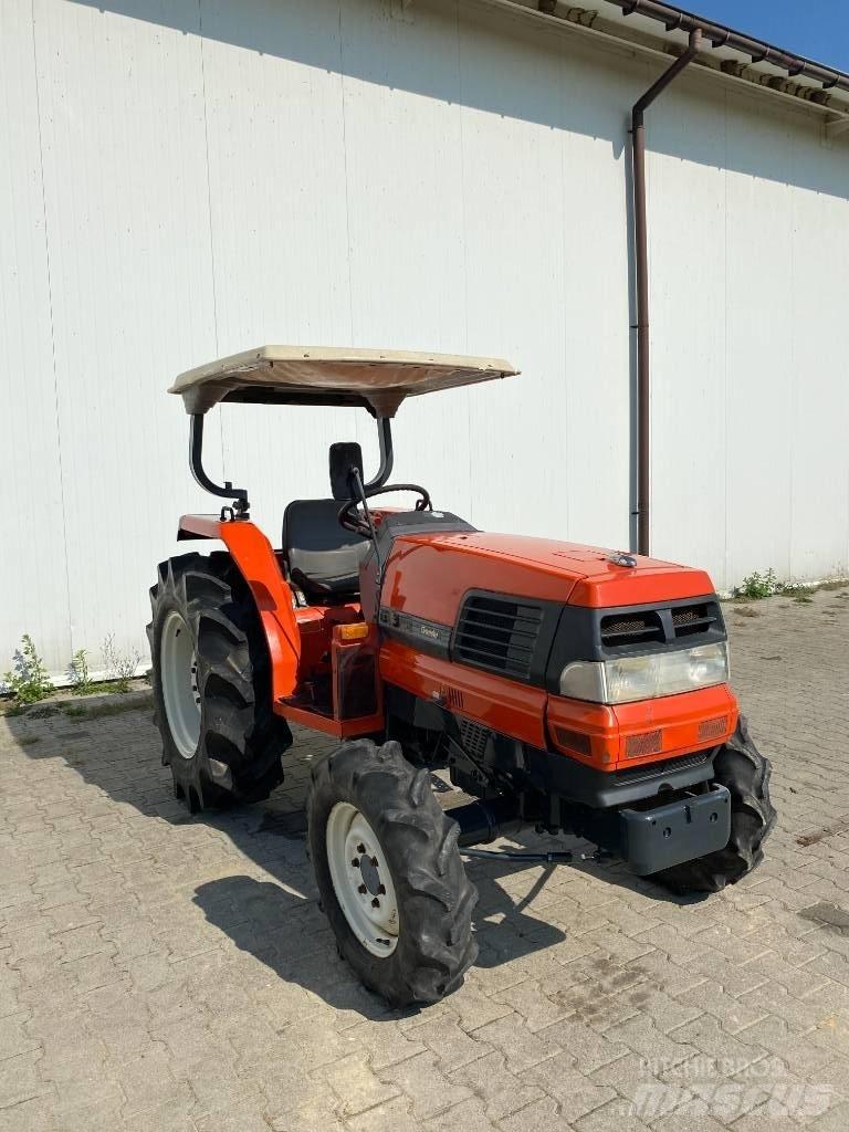 Kubota GL320 Kleintraktoren