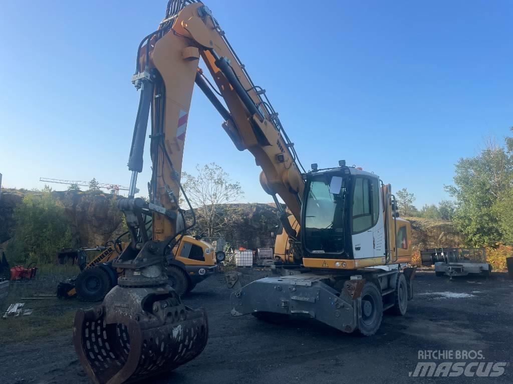 Liebherr LH 22 M Materialumschlag