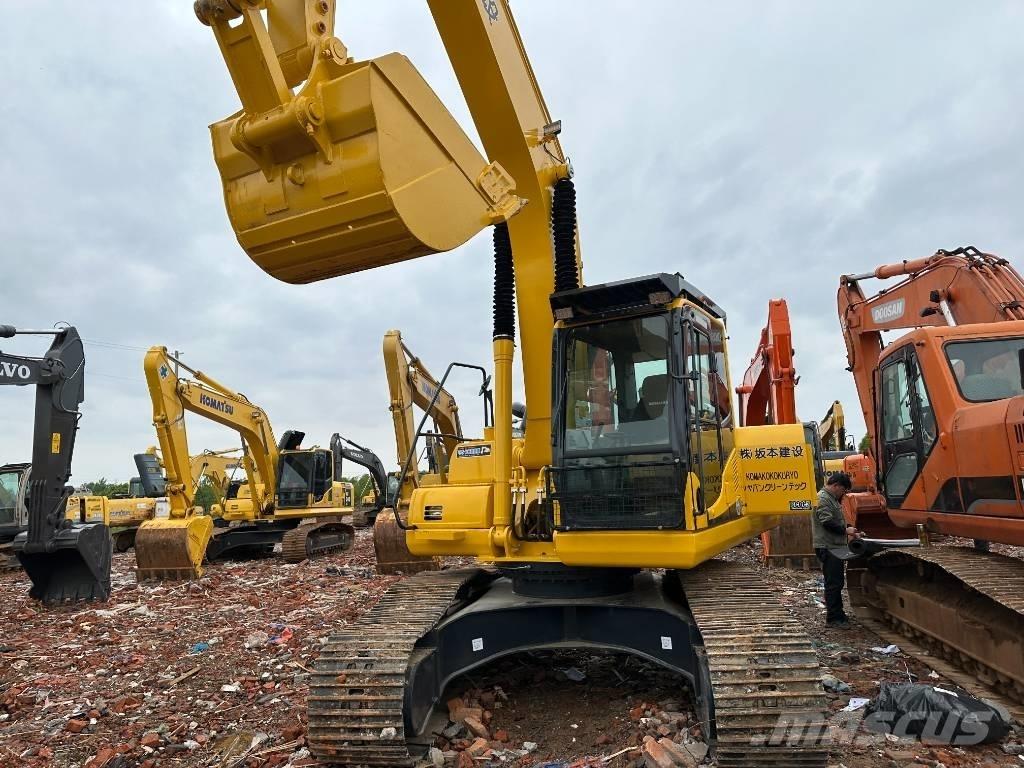 Komatsu PC 220-8M Raupenbagger