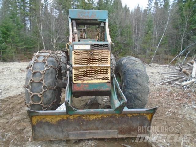 Timberjack 380 Stammholzschlepper