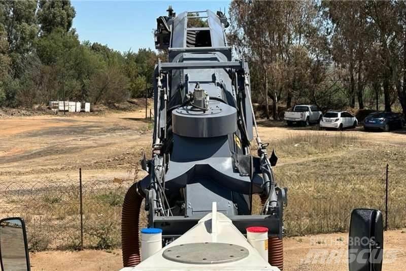 Wirtgen W100 Andere Fahrzeuge