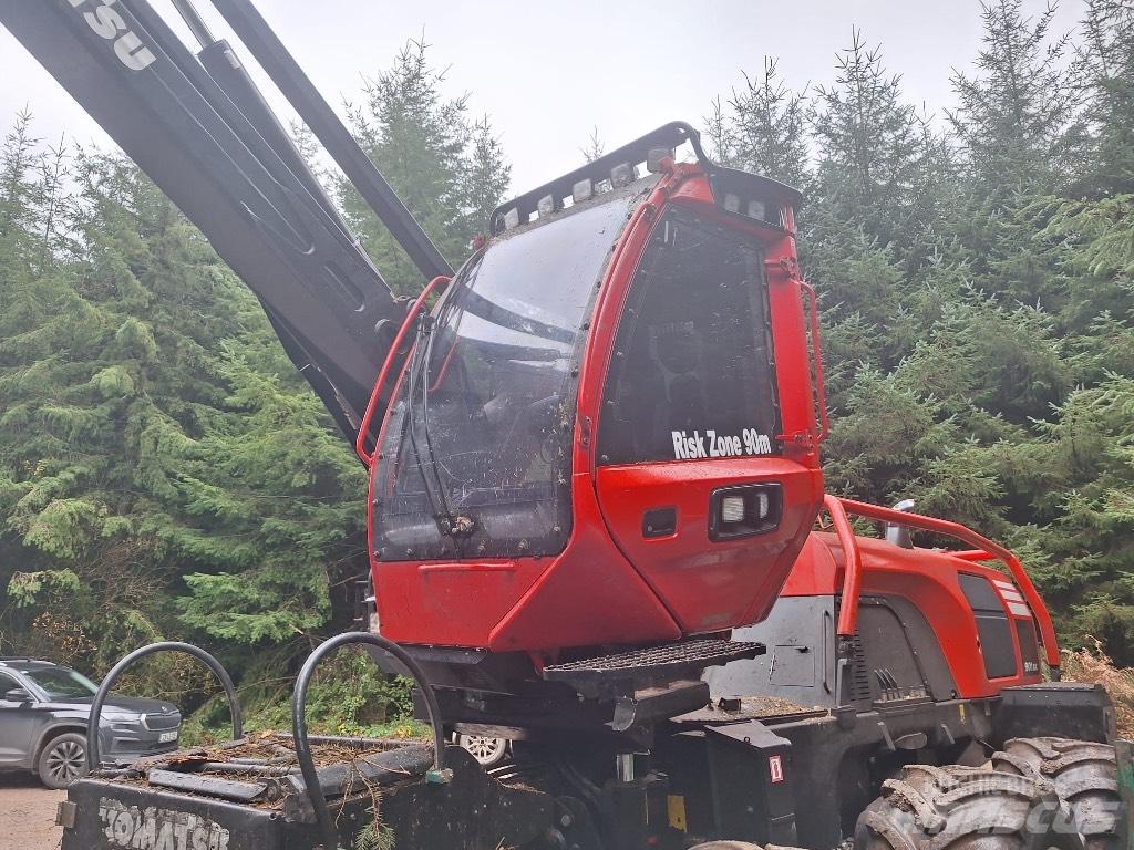 Komatsu 901 XC Harvester