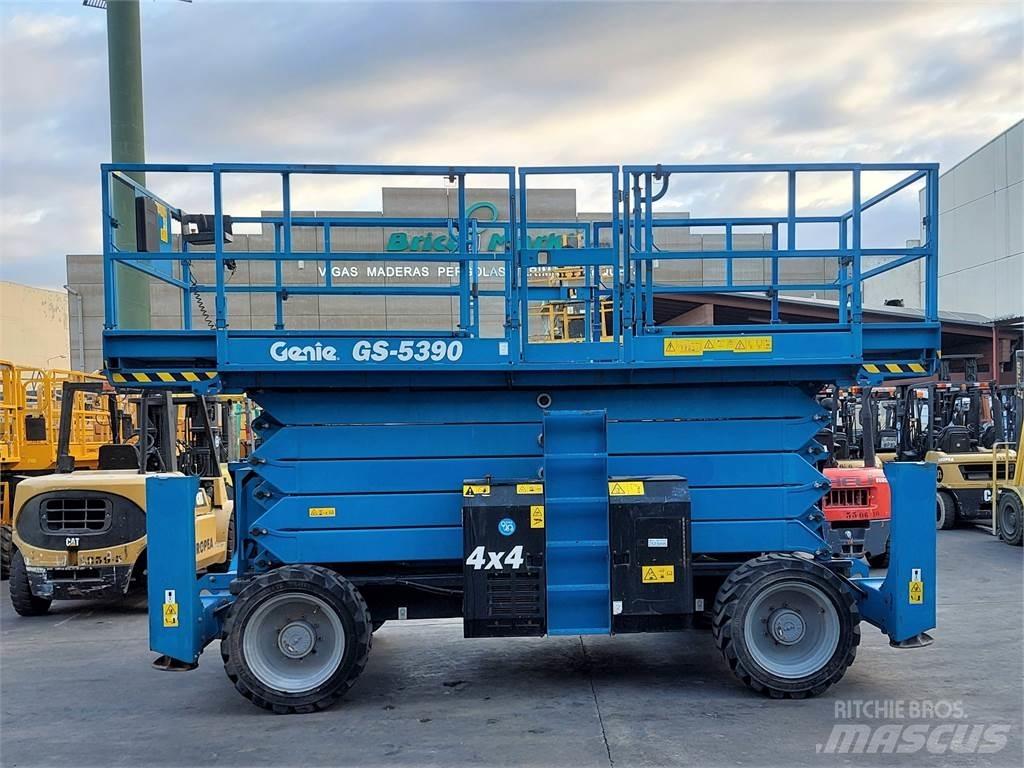 Genie GS5390RT Scheren-Arbeitsbühnen