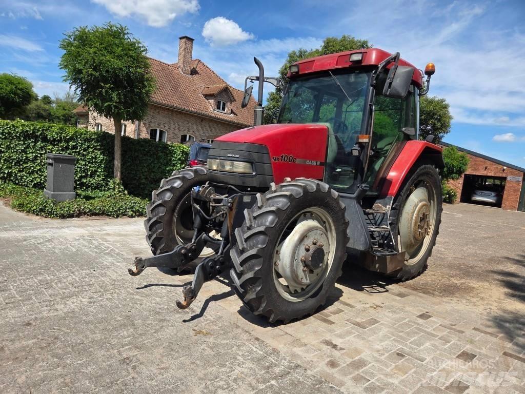 CASE MX100C Traktoren