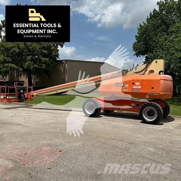 JLG 800S Teleskopbühnen