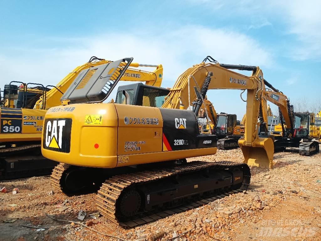 CAT 320D2 Midibagger  7t - 12t
