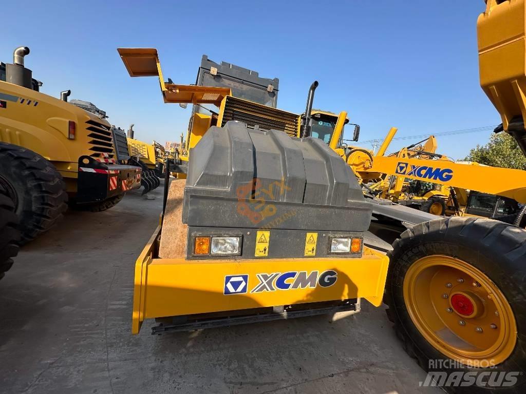 XCMG XD 103 Tandemwalzen