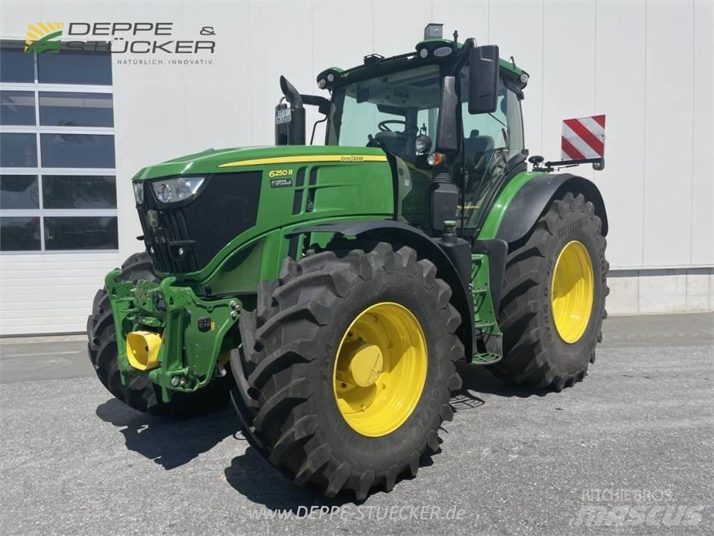 John Deere 6250R Traktoren