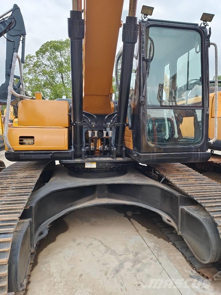 Sany SY 215 C Raupenbagger
