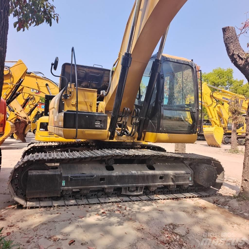 CAT 320 D Raupenbagger